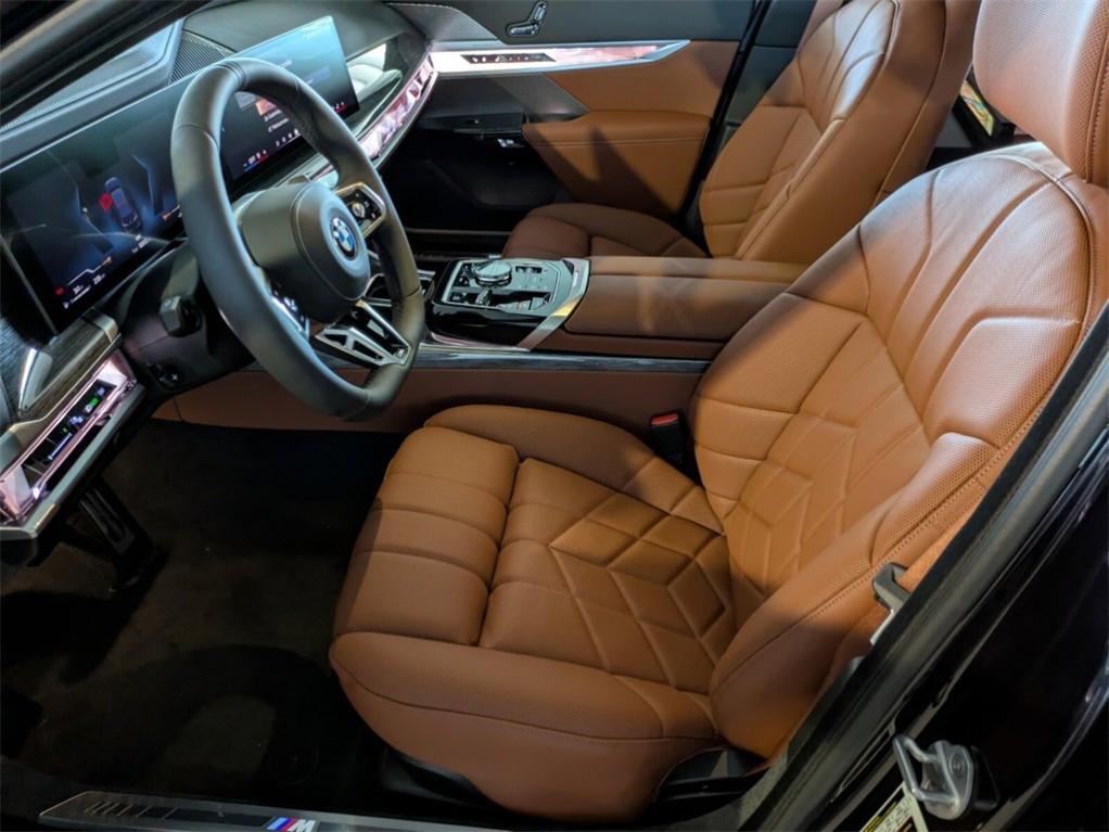 new 2025 BMW 760 car