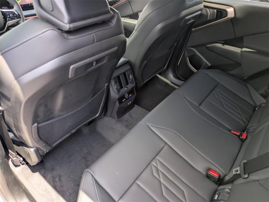 new 2025 BMW X3 car