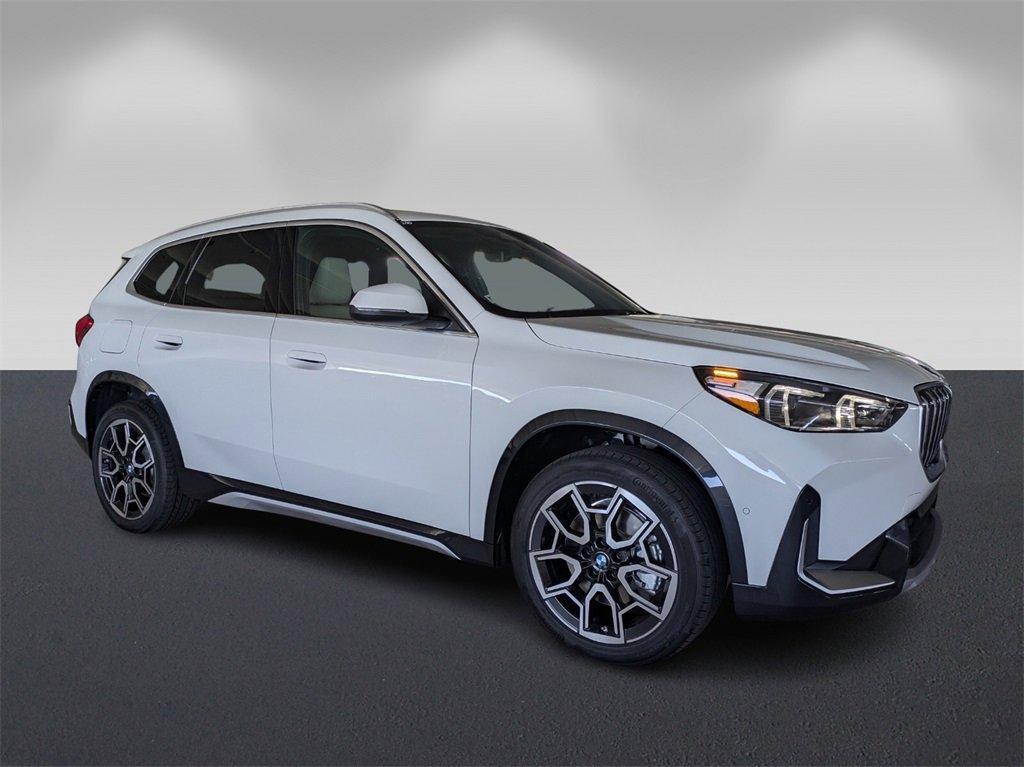 new 2025 BMW X1 car
