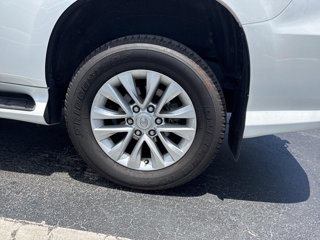 used 2023 Lexus GX 460 car, priced at $62,000