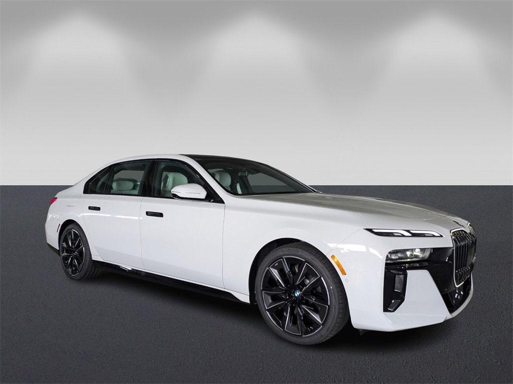 new 2025 BMW 760 car