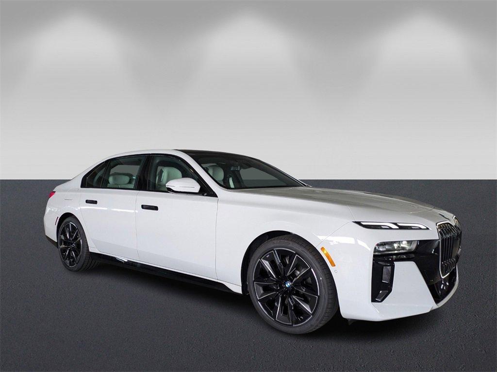 new 2025 BMW 760 car