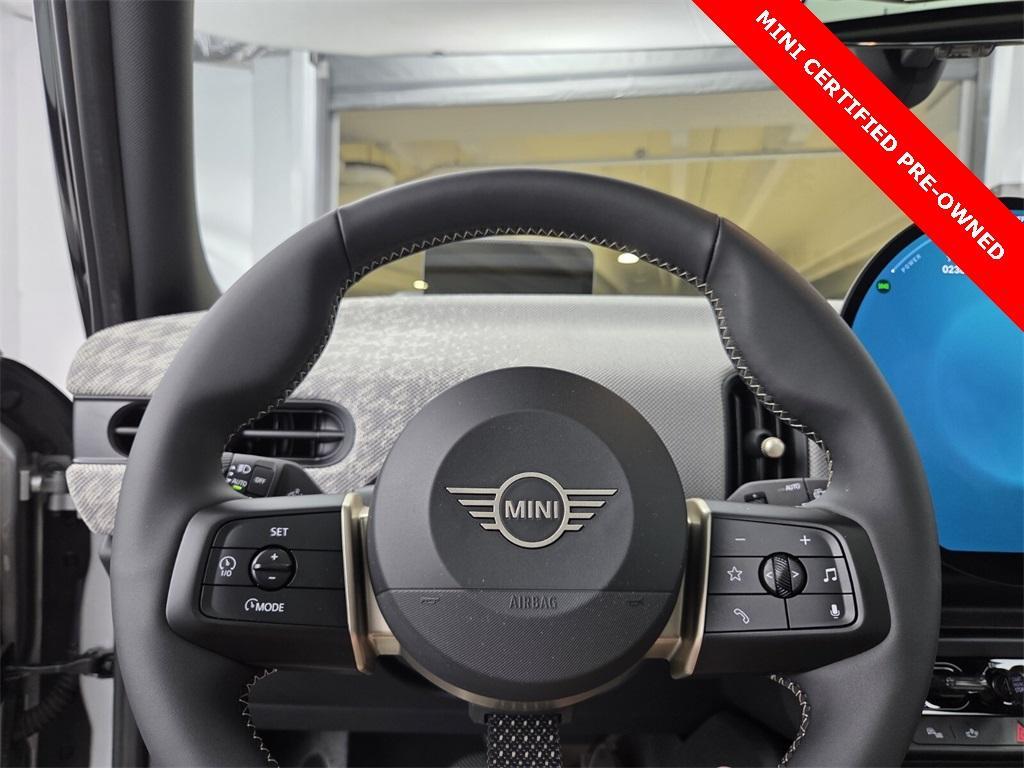 used 2025 MINI Hardtop car, priced at $33,429