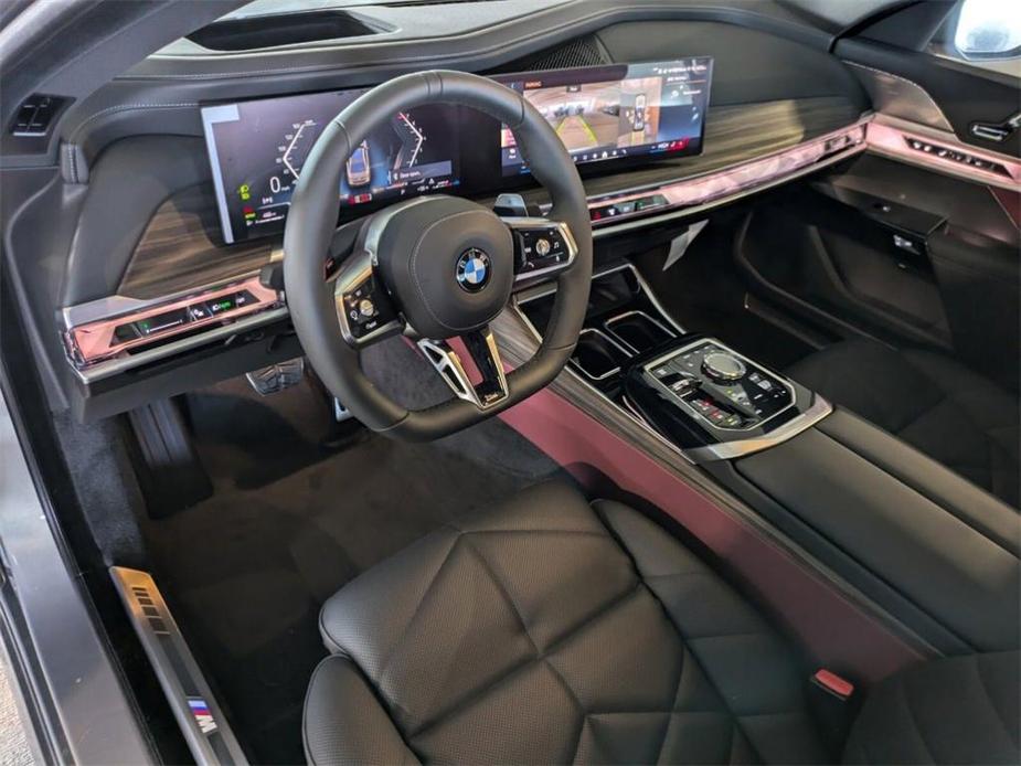 new 2025 BMW 740 car