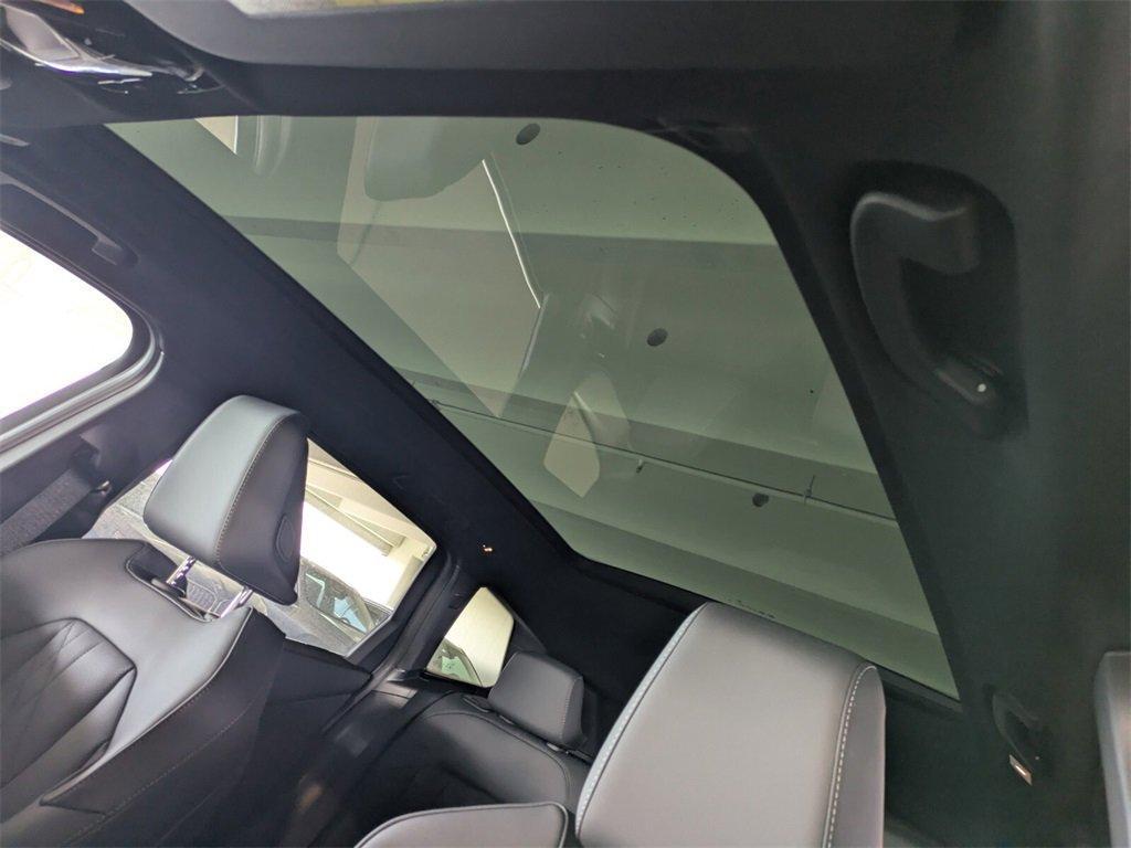 new 2025 BMW X3 car