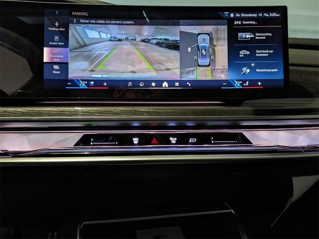 new 2025 BMW 760 car