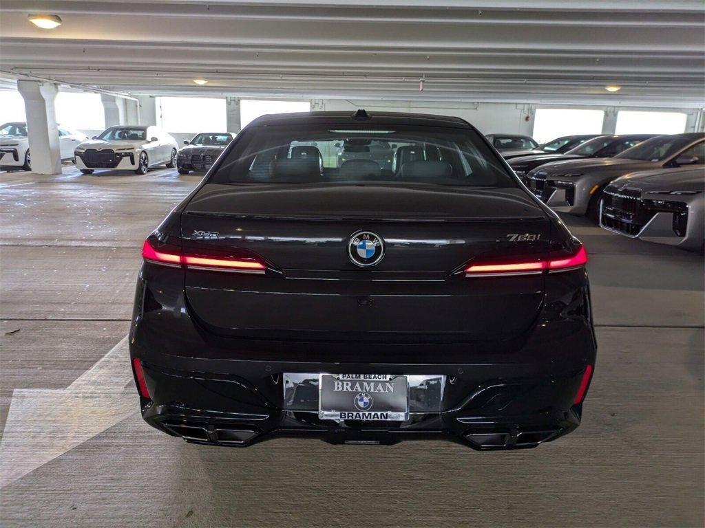 new 2025 BMW 760 car