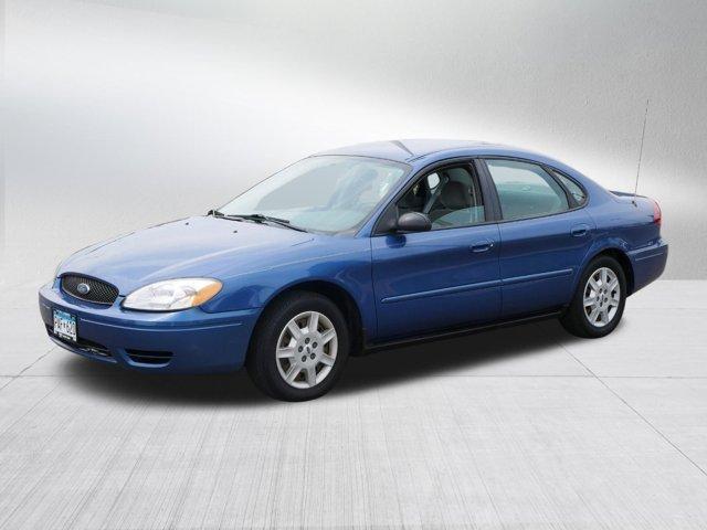 used 2004 Ford Taurus car, priced at $8,900