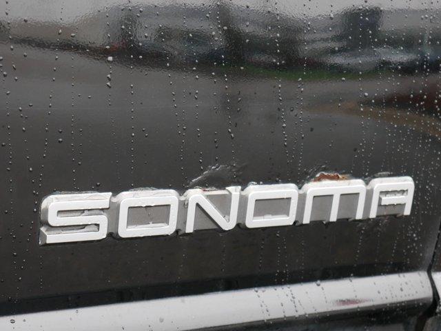used 2000 GMC Sonoma car, priced at $9,900