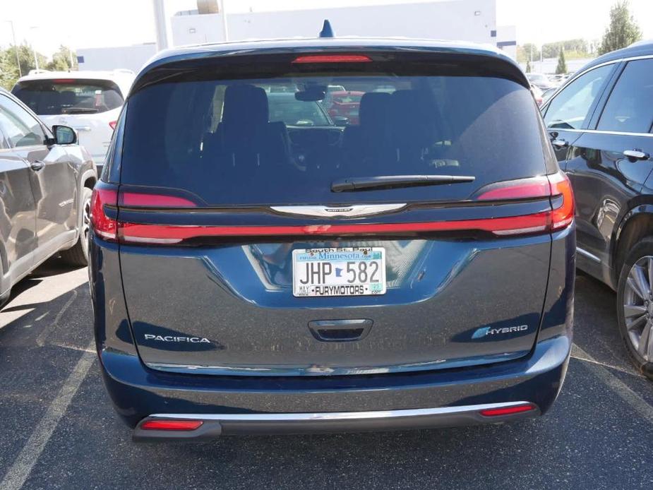 used 2022 Chrysler Pacifica Hybrid car, priced at $31,995