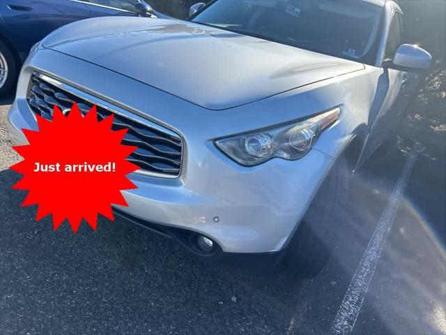 used 2011 INFINITI FX35 car, priced at $10,490