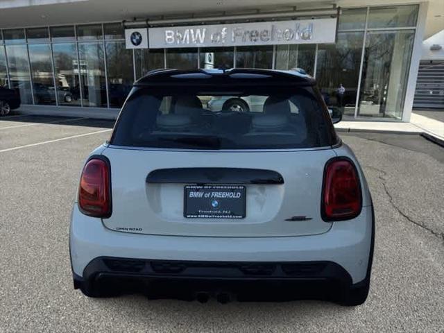 used 2022 MINI Hardtop car, priced at $30,990