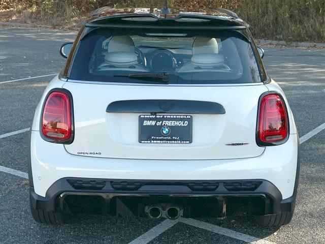 used 2022 MINI Hardtop car, priced at $30,990