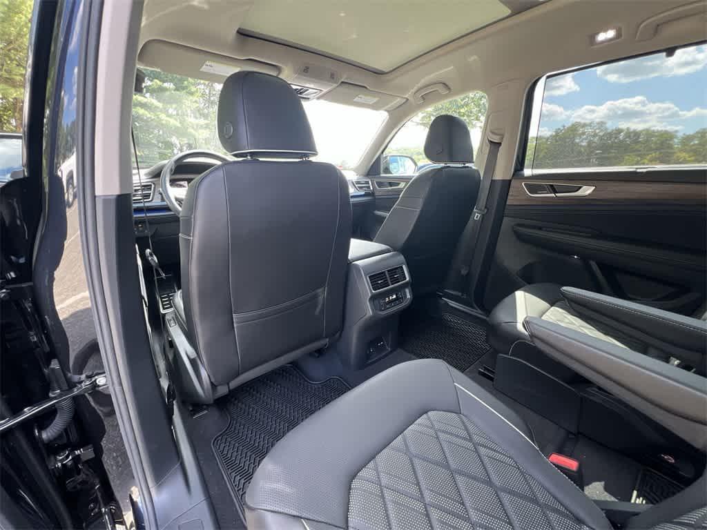 used 2024 Volkswagen Atlas car, priced at $43,990