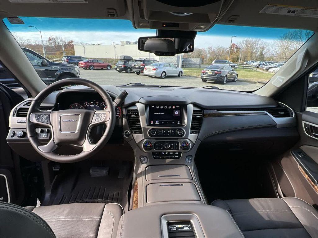 used 2016 GMC Yukon car, priced at $19,490