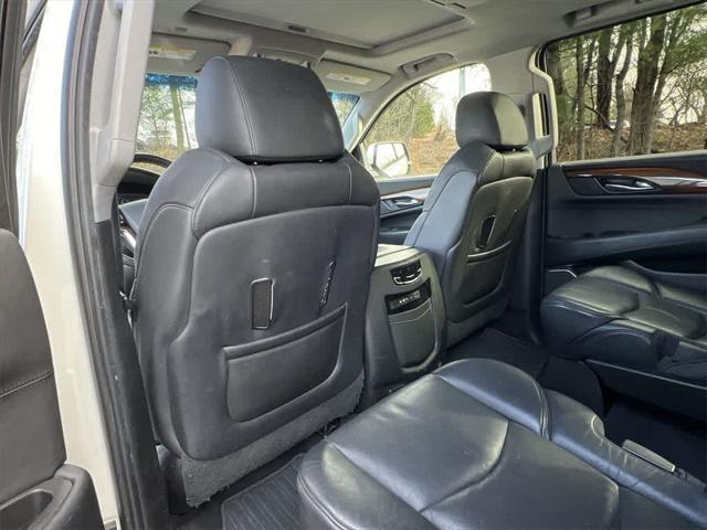 used 2015 Cadillac Escalade ESV car, priced at $18,790