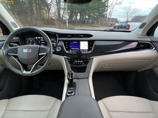 used 2021 Cadillac XT6 car, priced at $34,990