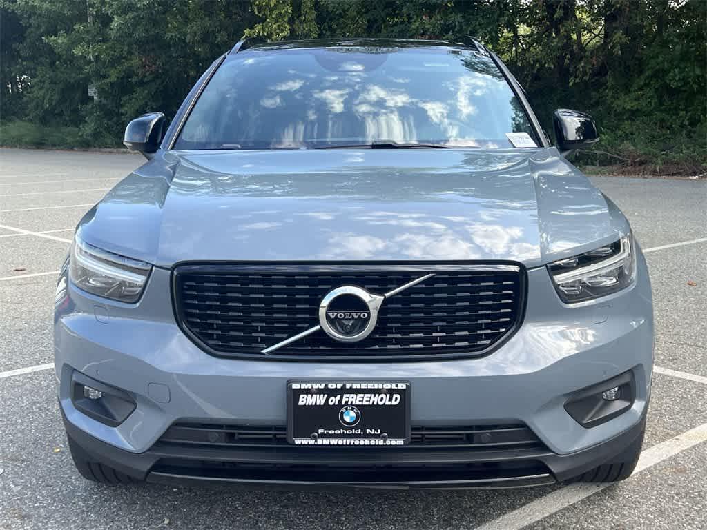 used 2021 Volvo XC40 car, priced at $26,490