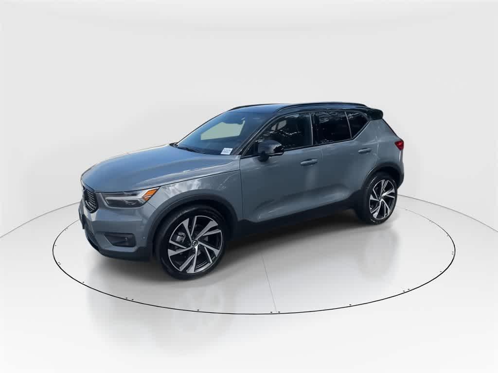 used 2021 Volvo XC40 car, priced at $26,490