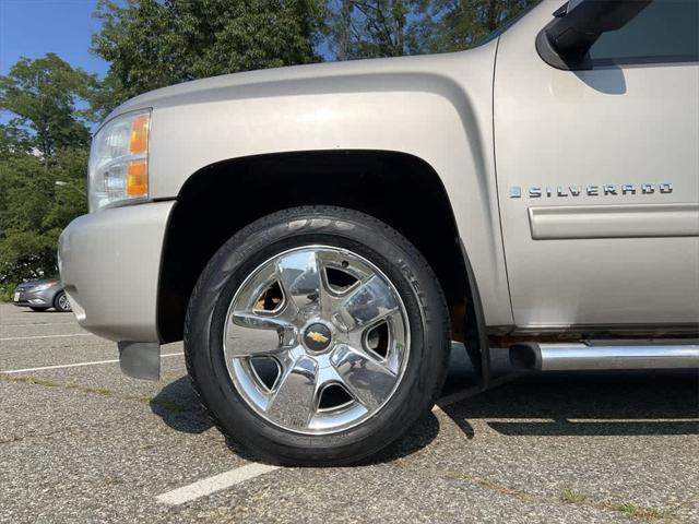 used 2009 Chevrolet Silverado 1500 car, priced at $7,490