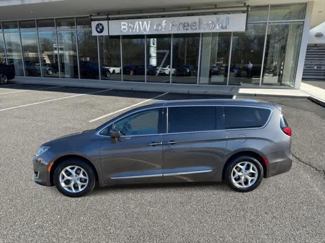 used 2017 Chrysler Pacifica car, priced at $10,990