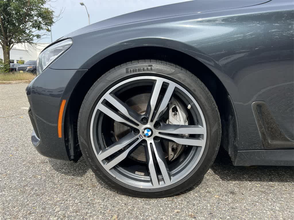 used 2019 BMW 750 car, priced at $22,990