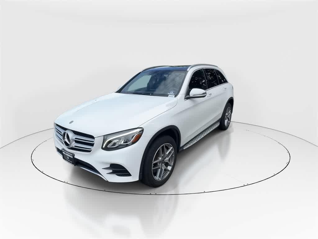 used 2019 Mercedes-Benz GLC 300 car, priced at $20,290