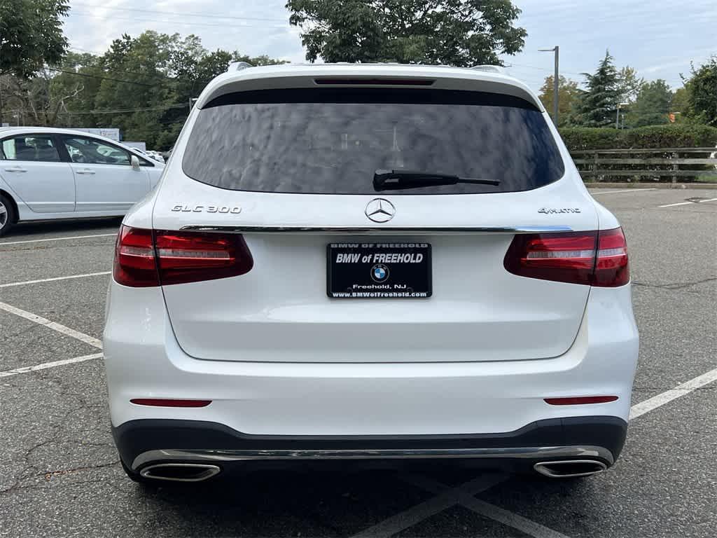 used 2019 Mercedes-Benz GLC 300 car, priced at $20,290