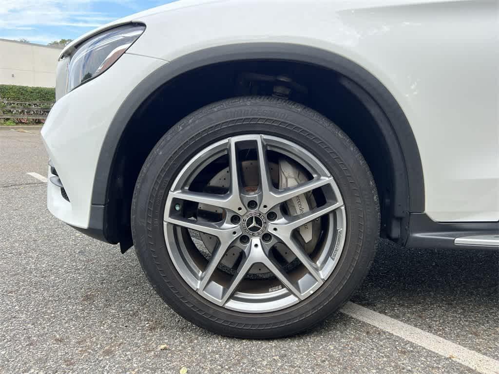 used 2019 Mercedes-Benz GLC 300 car, priced at $20,290