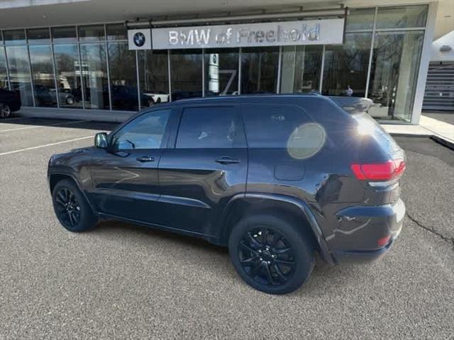 used 2019 Jeep Grand Cherokee car, priced at $15,490