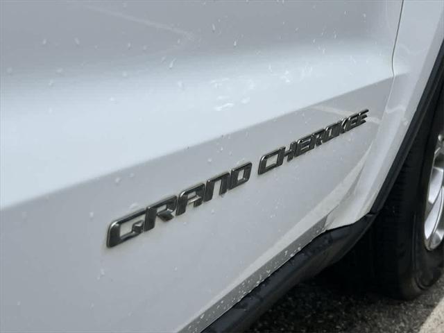 used 2015 Jeep Grand Cherokee car, priced at $9,990