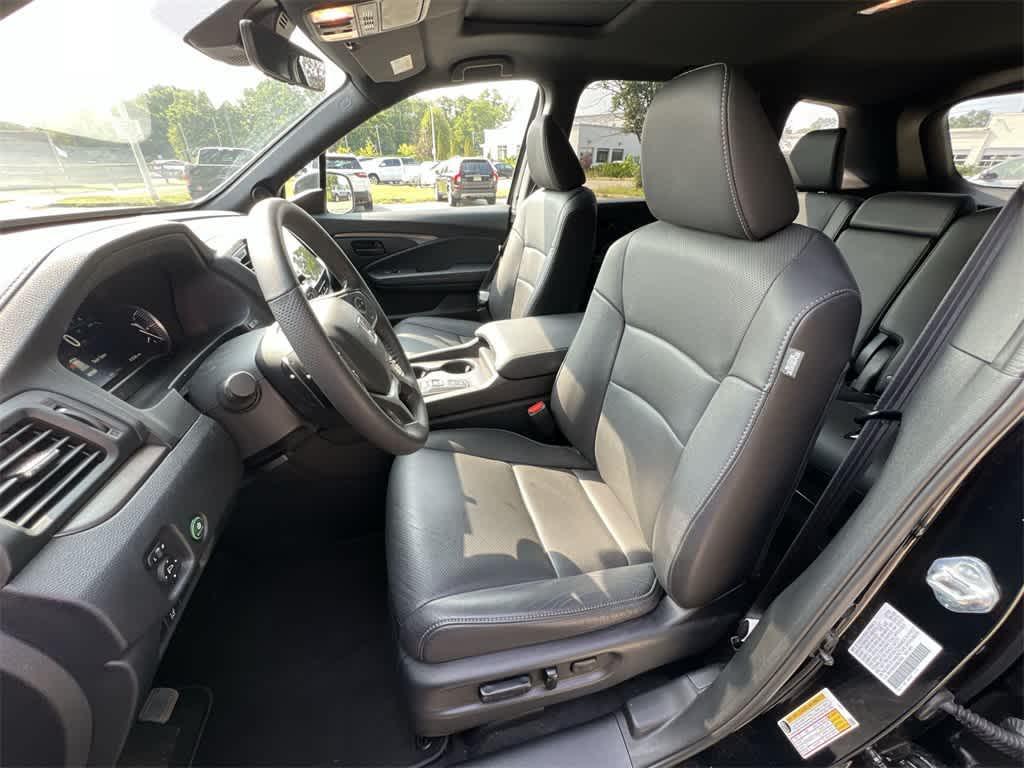used 2024 Honda Passport car, priced at $33,990
