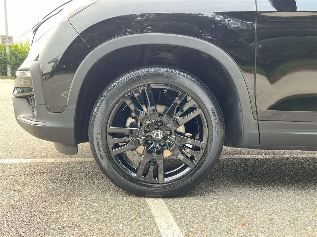used 2022 Honda Pilot car, priced at $27,490