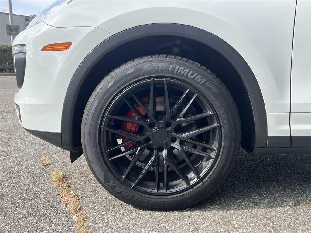 used 2016 Porsche Cayenne car, priced at $18,990