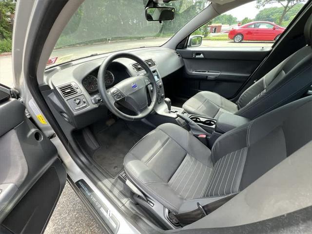 used 2006 Volvo S40 car, priced at $5,290