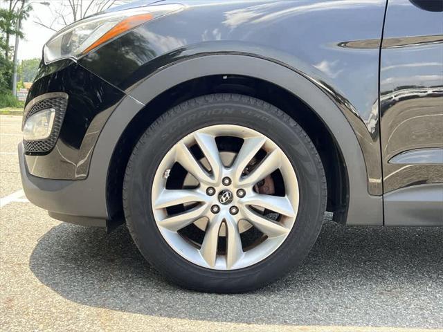 used 2013 Hyundai Santa Fe car, priced at $8,990