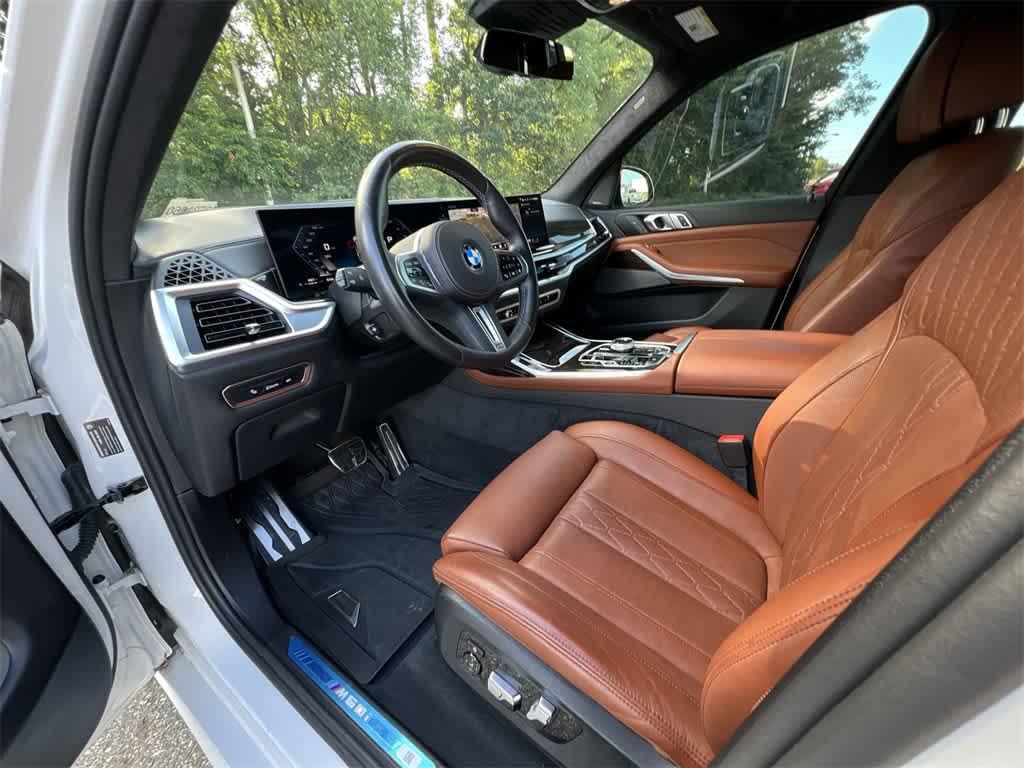 used 2024 BMW X7 car, priced at $85,990