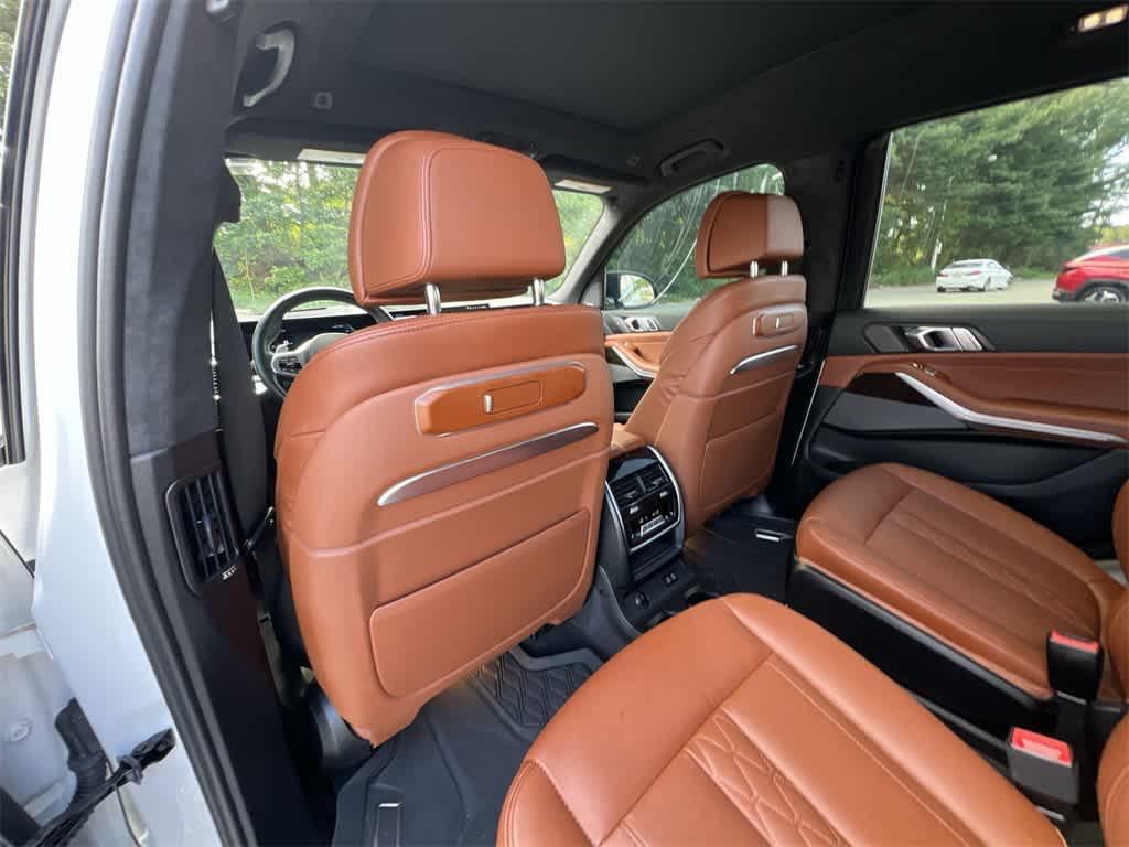 used 2024 BMW X7 car, priced at $85,990