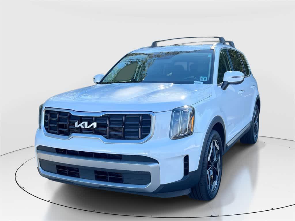 used 2023 Kia Telluride car, priced at $26,990