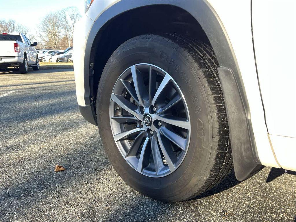 used 2017 Toyota Highlander car, priced at $19,790