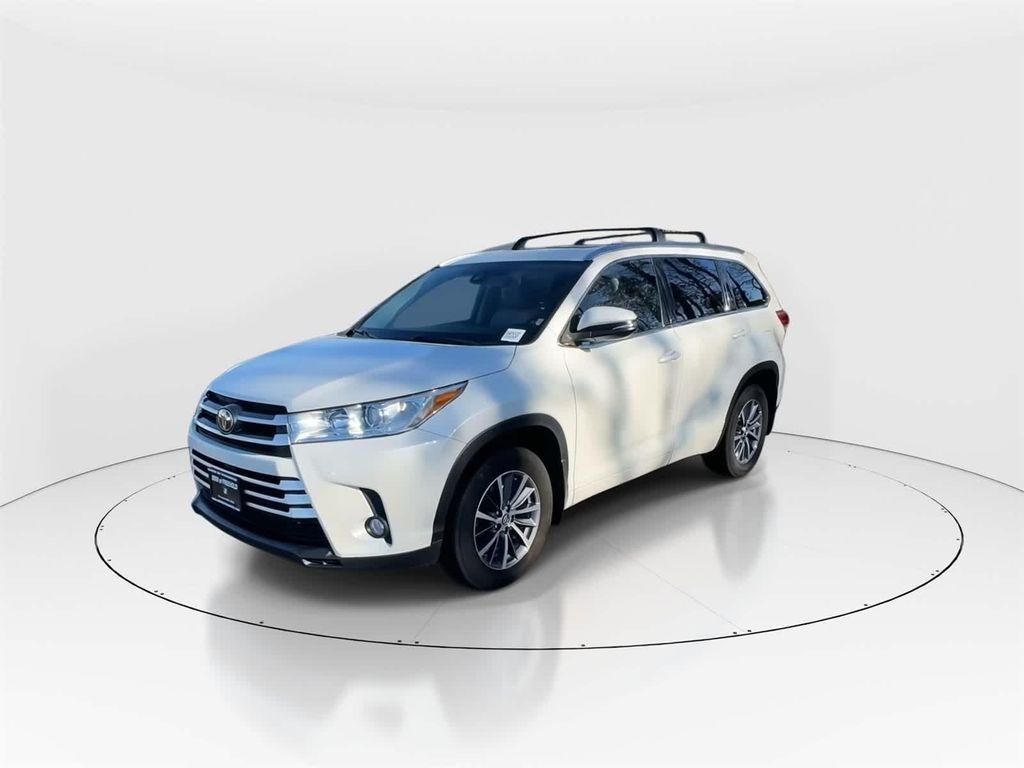used 2017 Toyota Highlander car, priced at $19,790