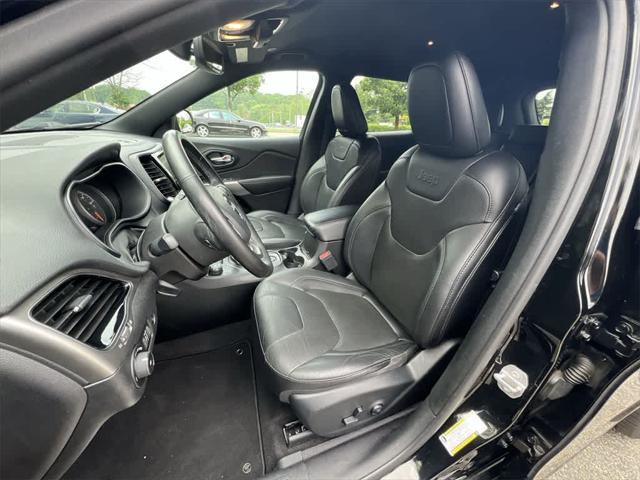 used 2019 Jeep Cherokee car, priced at $15,990