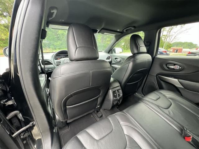 used 2019 Jeep Cherokee car, priced at $15,990