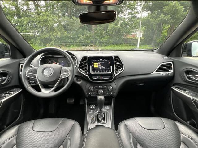 used 2019 Jeep Cherokee car, priced at $15,990