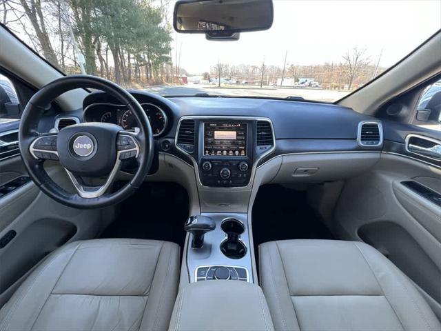 used 2015 Jeep Grand Cherokee car, priced at $10,990