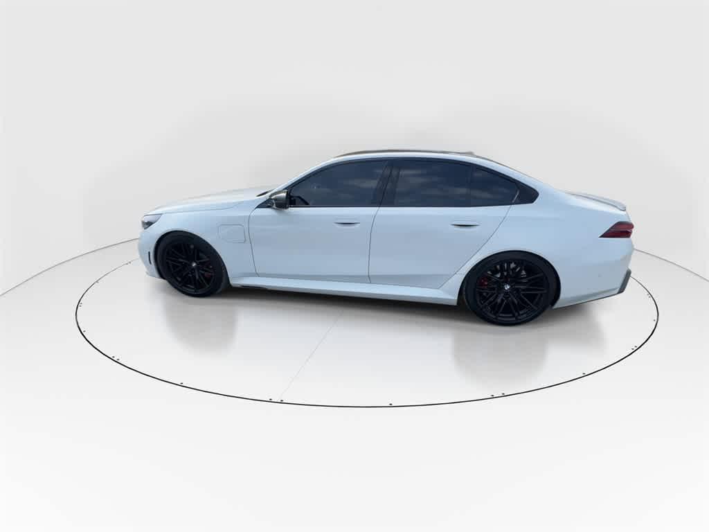 used 2025 BMW M5 car, priced at $124,690