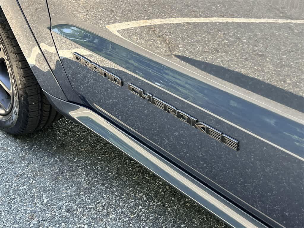 used 2021 Jeep Grand Cherokee car, priced at $26,490