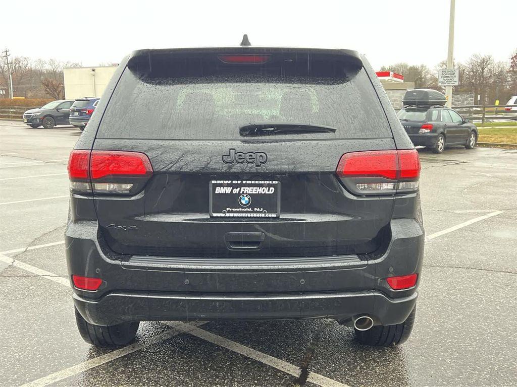 used 2017 Jeep Grand Cherokee car, priced at $15,490