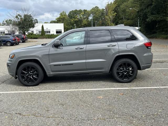 used 2021 Jeep Grand Cherokee car, priced at $25,990