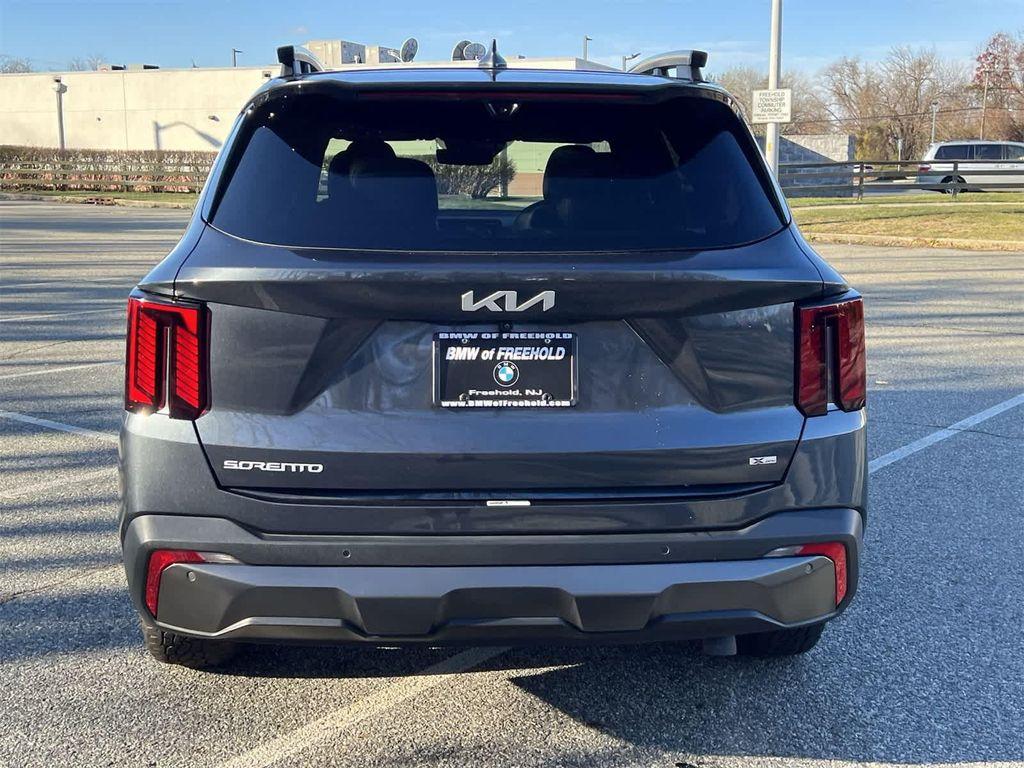 used 2024 Kia Sorento car, priced at $37,990